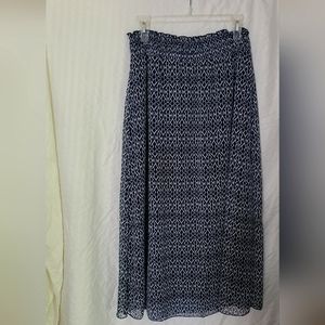 EUC Christopher Banks skirt